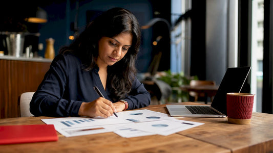 Financial analyst reviewing SaaS expansion revenue